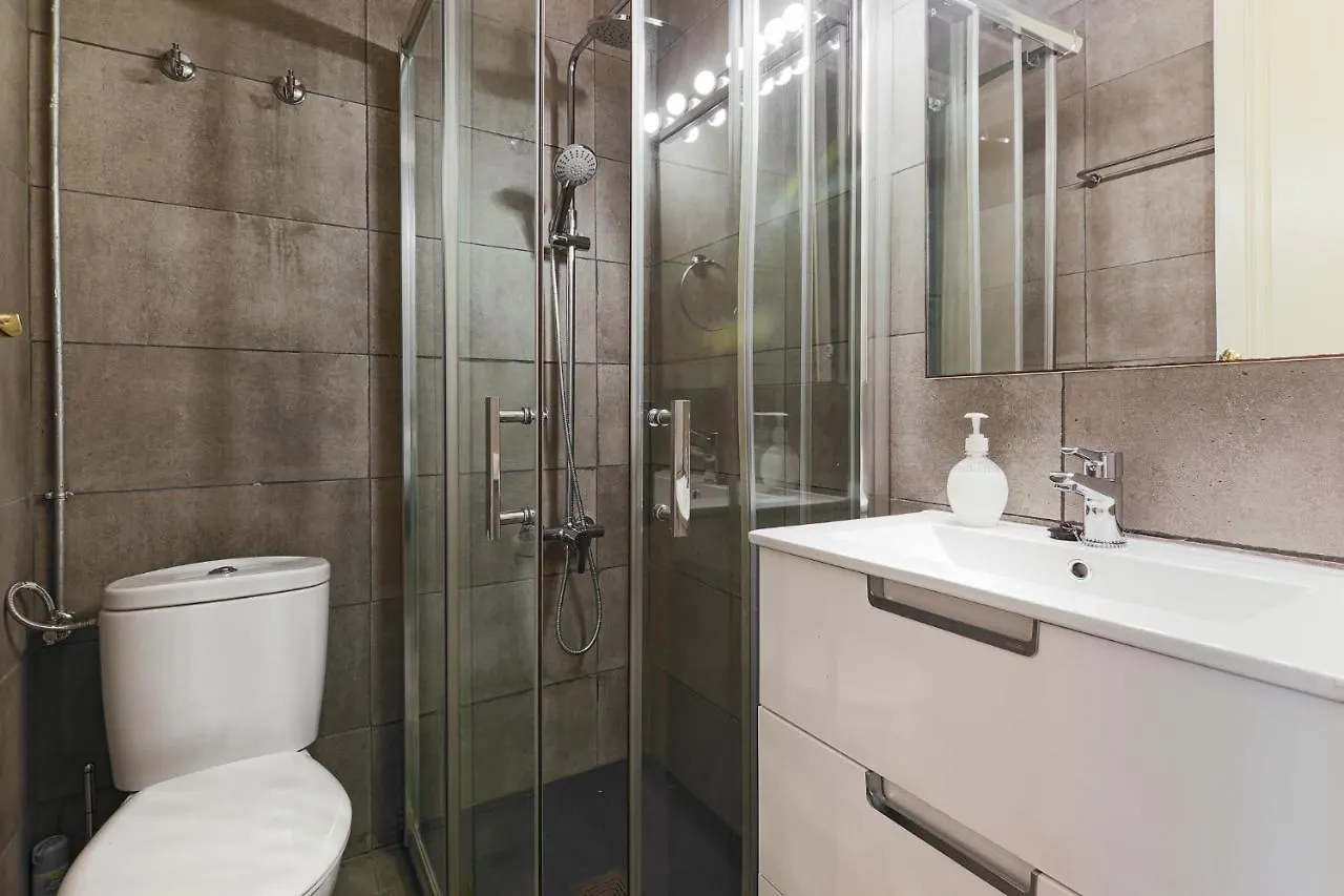 Be Barcelona Eixample Universidad Apartment Ισπανία