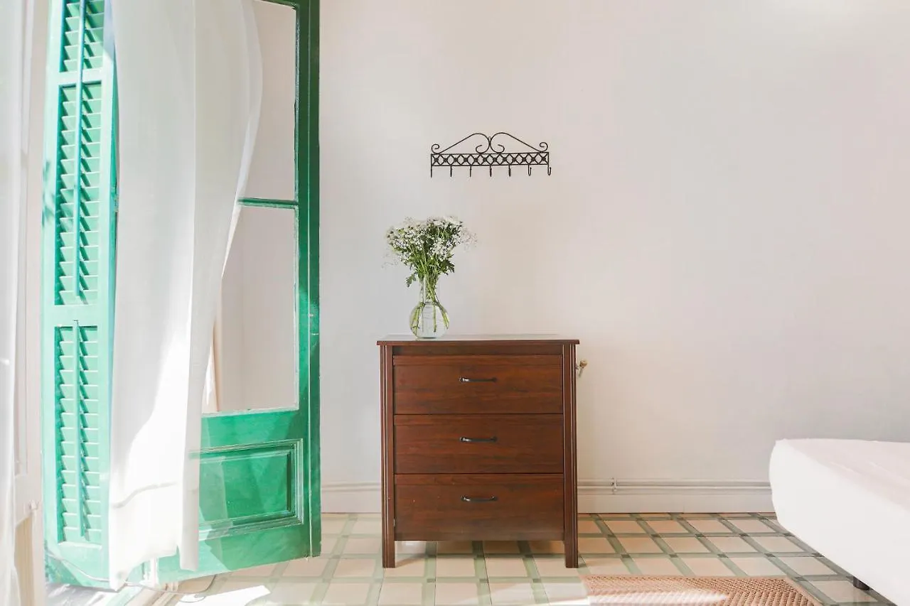 Be Barcelona Eixample Universidad Apartment